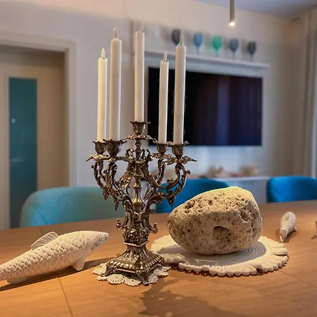 Pino - Villa, Casa, Cucina е Terrazza בית הארחה
