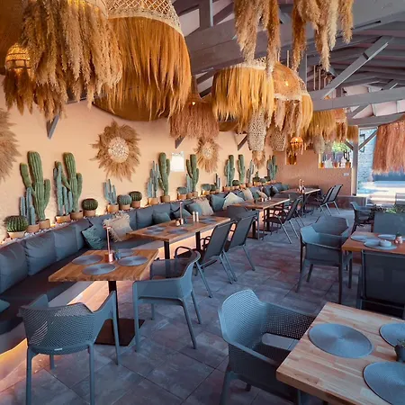 Pino - Villa, Casa, Cucina е Terrazza 4* Albena