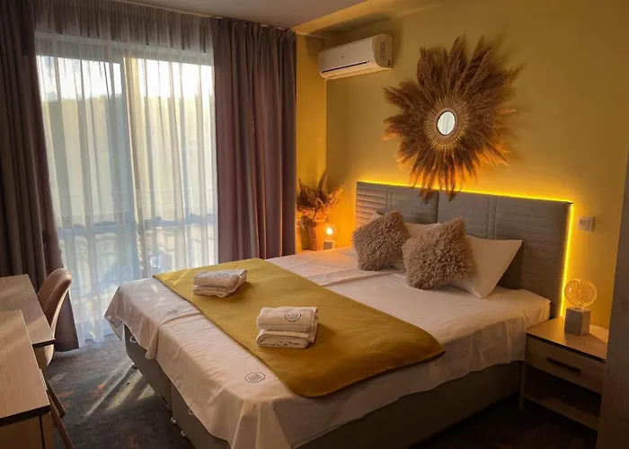 Pino - Villa, Casa, Cucina е Terrazza Къща за гости Албена