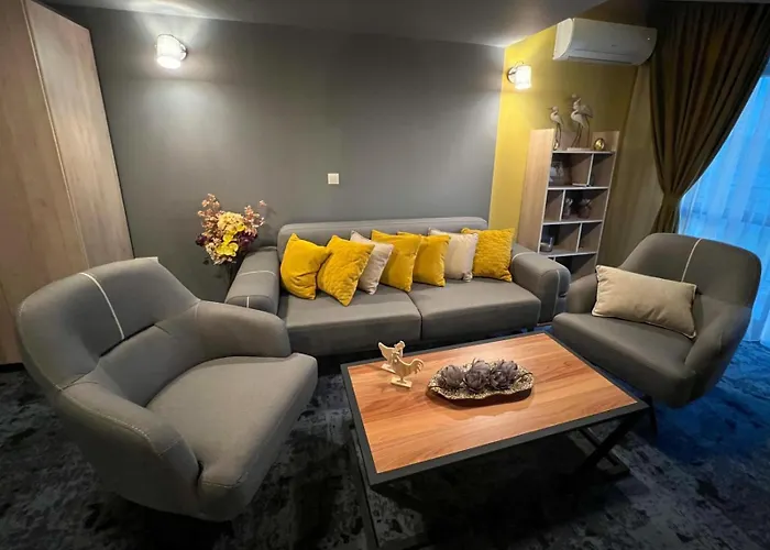 Pino - Villa, Casa, Cucina е Terrazza 4* Албена