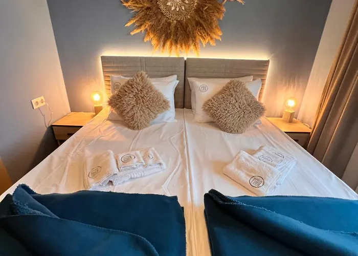 Pino - Villa, Casa, Cucina е Terrazza Къща за гости 4*