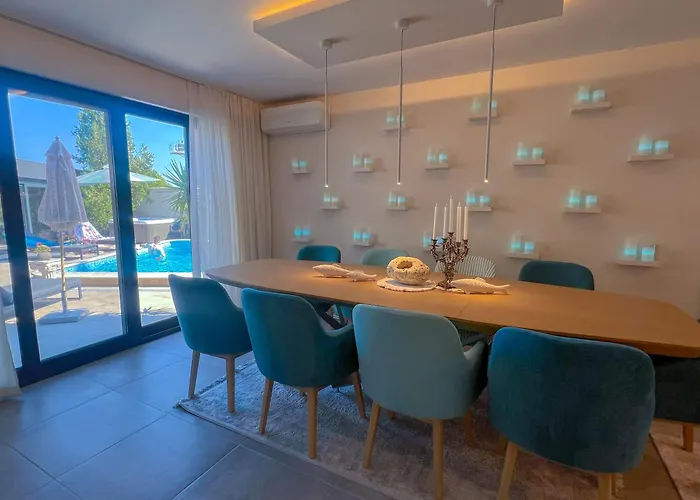 Къща за гости Pino - Villa, Casa, Cucina е Terrazza Албена