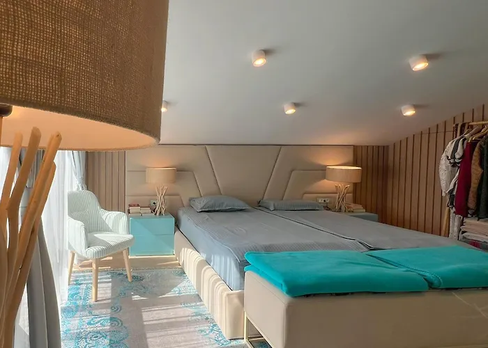 Pino - Villa, Casa, Cucina е Terrazza Къща за гости