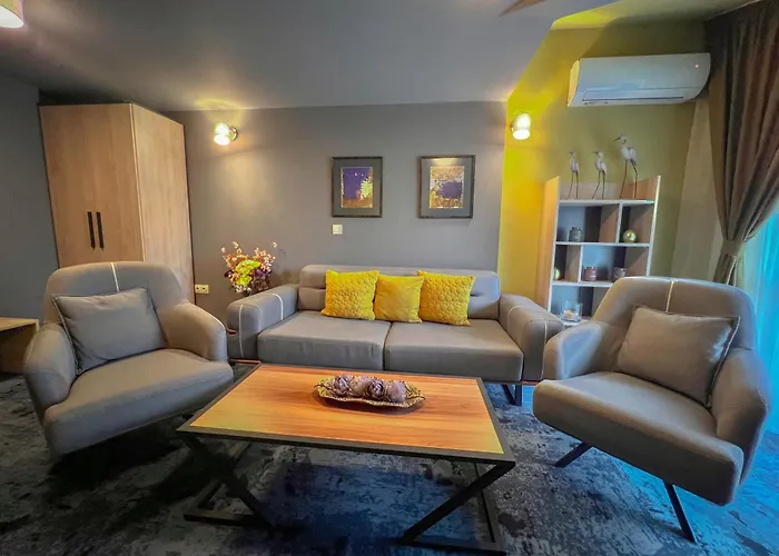 Pino - Villa, Casa, Cucina е Terrazza Албена